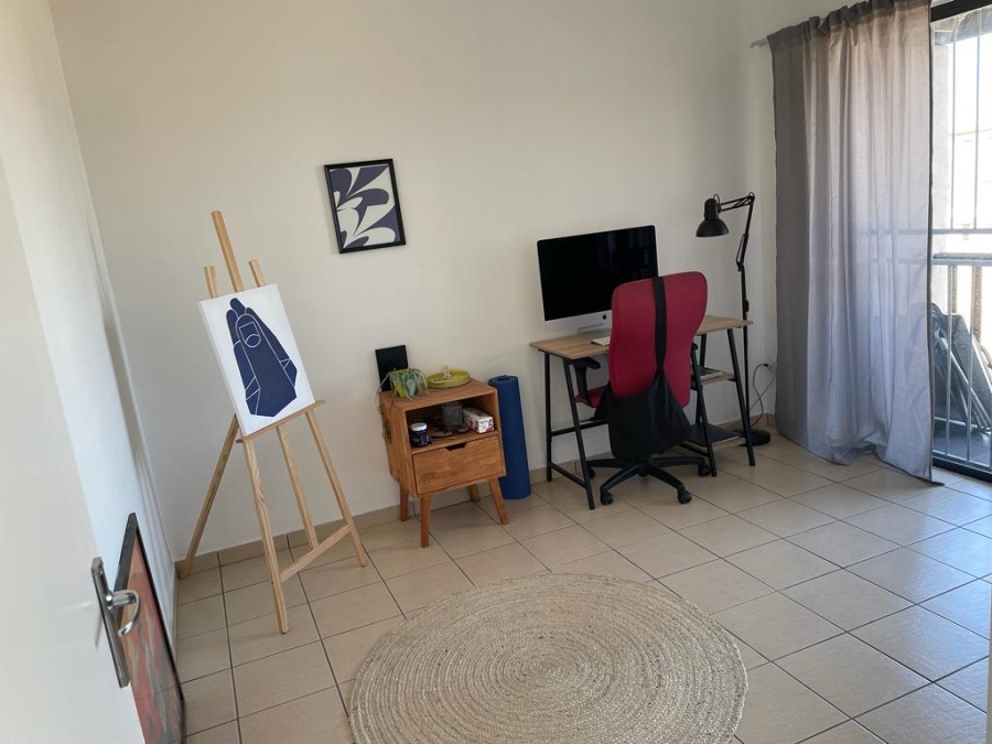 2 Bedroom Property for Sale in Parklands East Western Cape